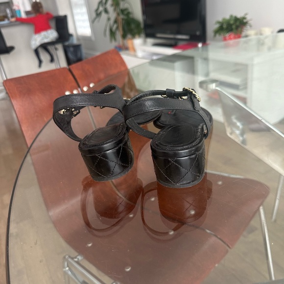 Chanel sandals in very good condition, 38 size - Picture 3 of 5